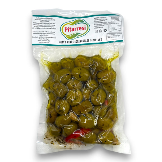 Olive verdi schiacciate