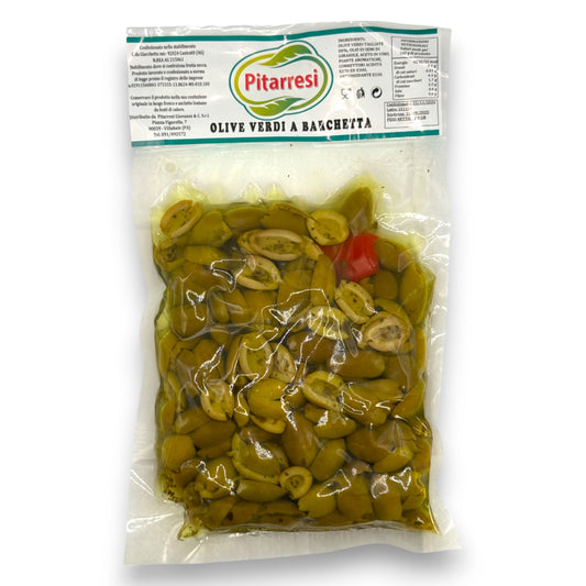 Olive verdi a barchetta